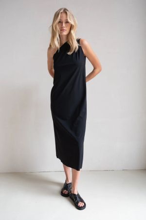 S25N1584 black 90