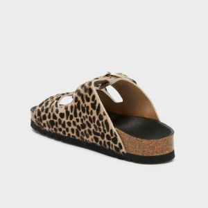 F30067 Leopard 1850