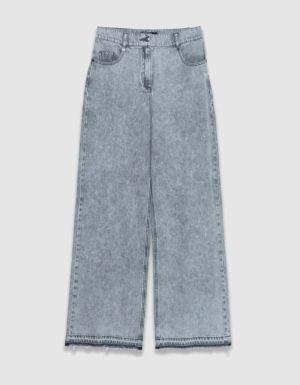 B32902522 Gris clair chin