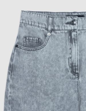 B32902522 Gris clair chin