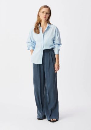 B32203549 Navy