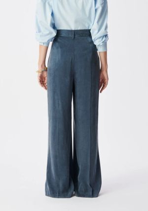 B32203549 Navy