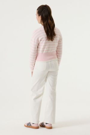 N262641 Chalk Pink 3553