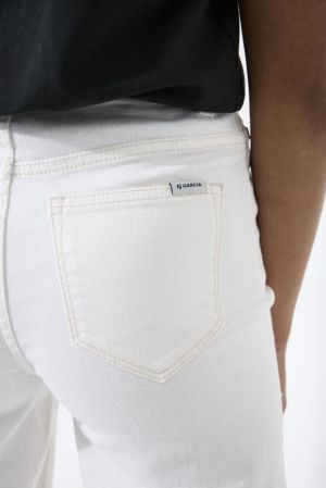 551-5566 White 5566