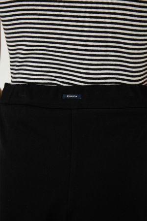 N262730 Off Black 1755