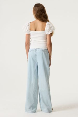 P262605 53-off white