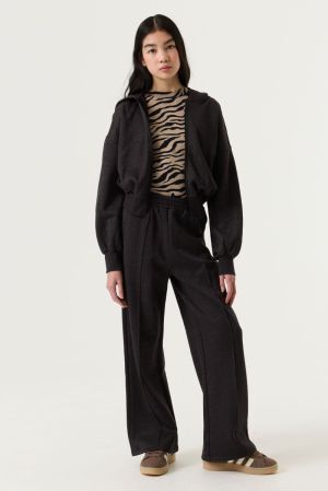 W262651 1755-off black