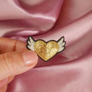 BROCHE  Coeur Aile Doré