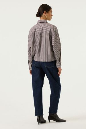 T260232 Hazel Bloom 447